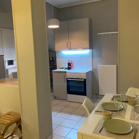 White Elephant Ground Floor Apartament Volos