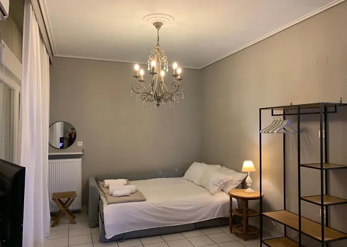 White Elephant Ground Floor Appartement Vólos